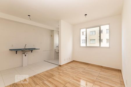 Sala de apartamento à venda com 2 quartos, 41m² em Itaquera, São Paulo