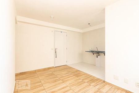 Sala de apartamento à venda com 2 quartos, 41m² em Itaquera, São Paulo