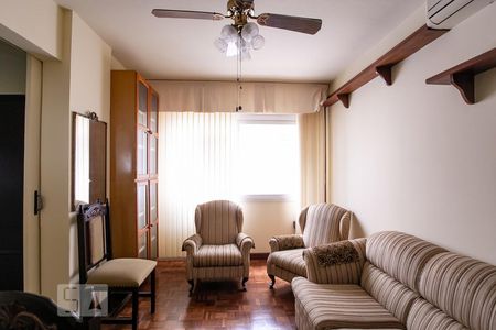 Sala de apartamento para alugar com 2 quartos, 70m² em Centro Histórico, Porto Alegre