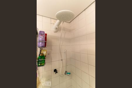 Banheiro da suíte de apartamento à venda com 1 quarto, 45m² em Pinheiros, São Paulo