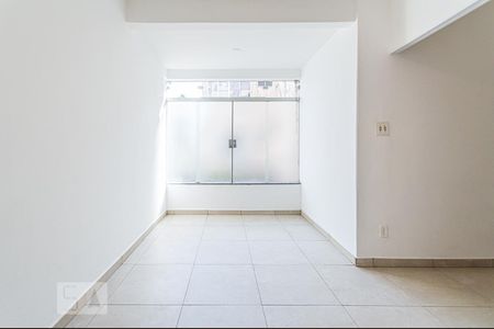 Quarto de kitnet/studio para alugar com 1 quarto, 33m² em Vila Buarque, São Paulo