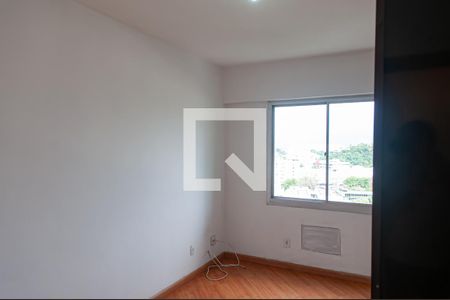 Quarto 1 de apartamento para alugar com 2 quartos, 60m² em Taquara, Rio de Janeiro