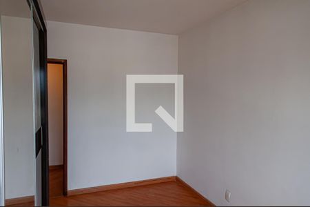 Quarto 1 de apartamento para alugar com 2 quartos, 60m² em Taquara, Rio de Janeiro