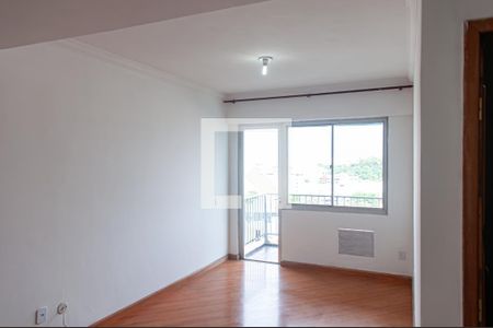 Sala de apartamento para alugar com 2 quartos, 60m² em Taquara, Rio de Janeiro