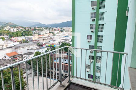 Varanda de apartamento para alugar com 2 quartos, 60m² em Taquara, Rio de Janeiro