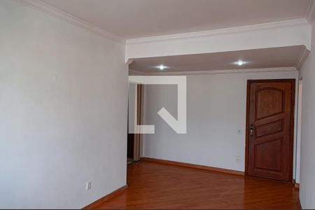 Sala de apartamento para alugar com 2 quartos, 60m² em Taquara, Rio de Janeiro