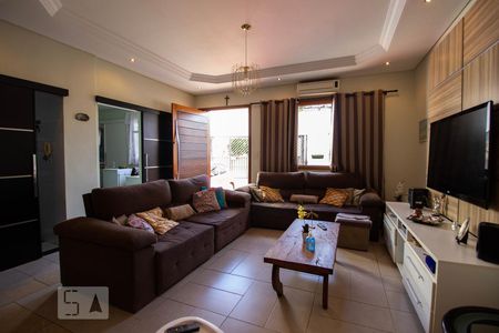 Sala 1 de casa à venda com 4 quartos, 620m² em Vila Campesina, Osasco