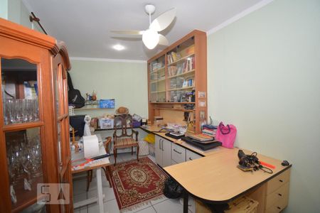 Quarto do 1º Andar de casa para alugar com 3 quartos, 200m² em Quintino Bocaiuva, Rio de Janeiro