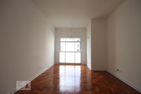 Apartamento à venda com 75m², 2 quartos e 1 vagaSala