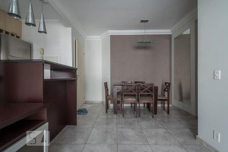 Sala de apartamento à venda com 2 quartos, 50m² em Jardim Aeroporto, São Paulo