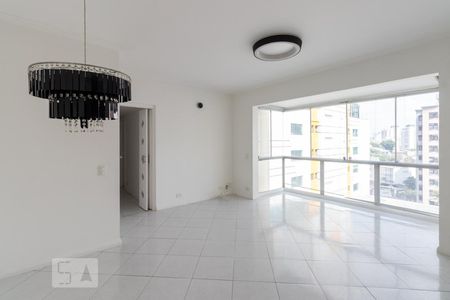 Sala de apartamento à venda com 3 quartos, 103m² em Vila Olímpia, São Paulo