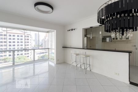 Sala de apartamento à venda com 3 quartos, 103m² em Vila Olímpia, São Paulo