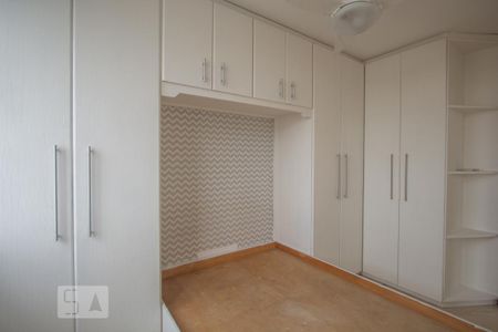 Quarto 1 de apartamento para alugar com 2 quartos, 65m² em Olaria, Rio de Janeiro