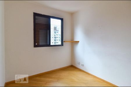 Quarto 1 de apartamento para alugar com 2 quartos, 55m² em Bosque da Saúde, São Paulo