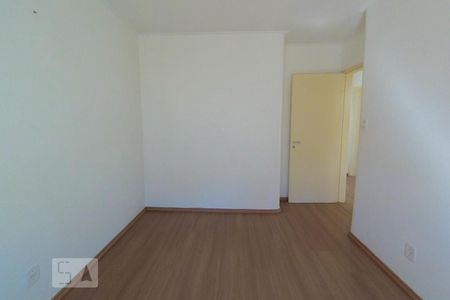 Quarto de apartamento para alugar com 2 quartos, 70m² em Passo D’areia, Porto Alegre