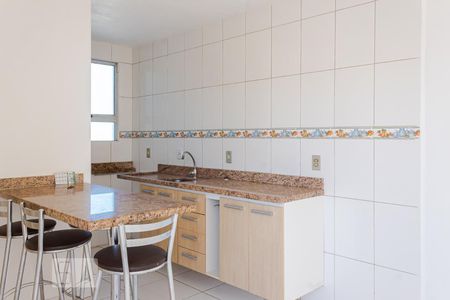 Cozinha de apartamento à venda com 2 quartos, 40m² em Centro, Canoas