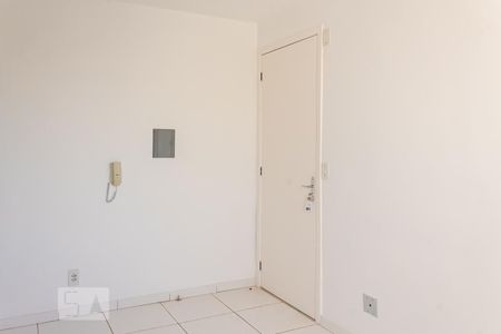 Sala de apartamento à venda com 2 quartos, 40m² em Centro, Canoas