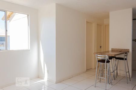 Sala de apartamento à venda com 2 quartos, 40m² em Centro, Canoas