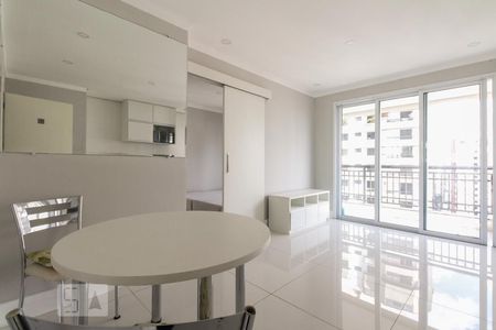 Sala  de apartamento para alugar com 1 quarto, 40m² em Vila Regente Feijó, São Paulo