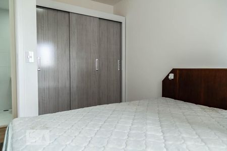 Quarto 2 de apartamento para alugar com 2 quartos, 40m² em Paraíso do Morumbi, São Paulo