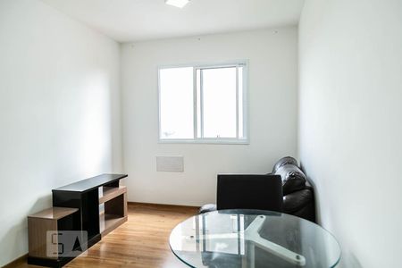 Sala de apartamento para alugar com 2 quartos, 40m² em Paraíso do Morumbi, São Paulo