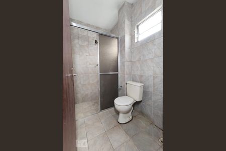 Banheiro de casa à venda com 5 quartos, 200m² em Vicentina, São Leopoldo