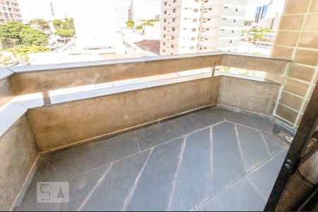 Sacada da Sala de apartamento para alugar com 1 quarto, 65m² em Vila Itapura, Campinas