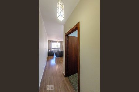 Entrada de apartamento para alugar com 1 quarto, 65m² em Vila Itapura, Campinas