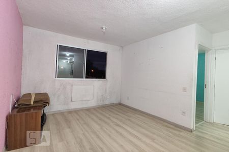 Sala de Estar de apartamento à venda com 2 quartos, 41m² em Santos Dumont, São Leopoldo