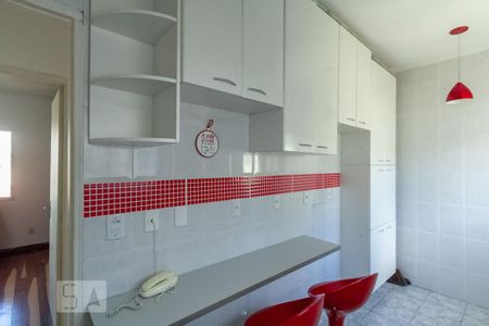 Apartamento à venda com 65m², 2 quartos e 1 vaga Apartamento à venda com 65m², 2 quartos e 1 vagaCozinha