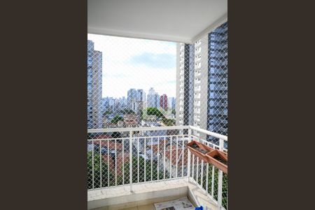 Varanda de apartamento à venda com 3 quartos, 86m² em Vila Gumercindo, São Paulo