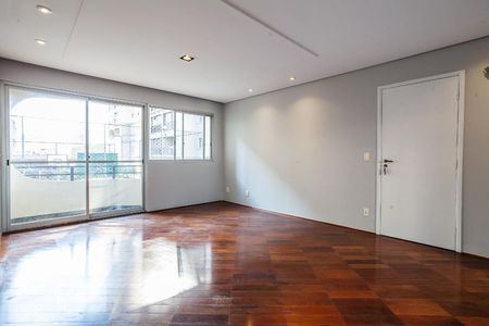 Sala de apartamento para alugar com 3 quartos, 80m² em Campestre, Santo André