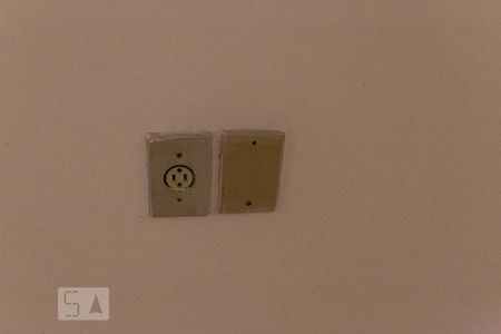 Detalhe de apartamento para alugar com 3 quartos, 120m² em Santana, Porto Alegre