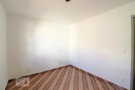 Quarto 2 de casa à venda com 4 quartos, 150m² em Vila Santo Estefano, São Paulo