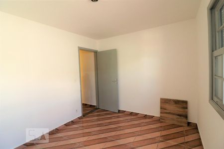 Quarto 2 de casa à venda com 4 quartos, 150m² em Vila Santo Estefano, São Paulo