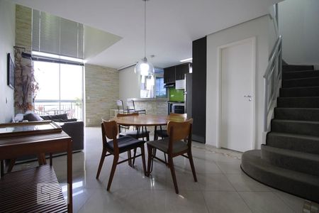 Apartamento à venda com 75m², 2 quartos e 1 vagaSala