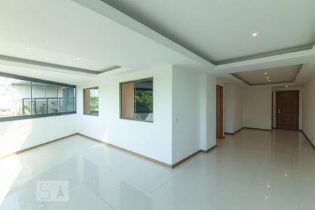 Sala de apartamento para alugar com 3 quartos, 100m² em Recreio dos Bandeirantes, Niterói