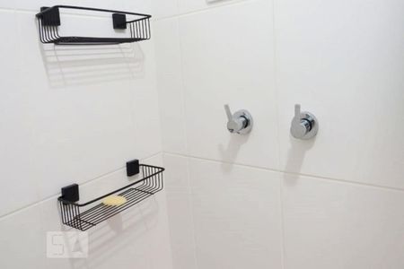 Banheiro de apartamento para alugar com 1 quarto, 39m² em Vila Maria, São Paulo