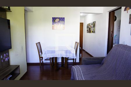 Sala de apartamento para alugar com 2 quartos, 56m² em Taquara, Rio de Janeiro