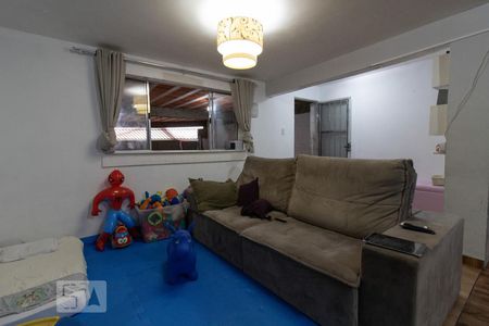 Sala 1 de casa à venda com 5 quartos, 260m² em Jardim Cocaia, Guarulhos