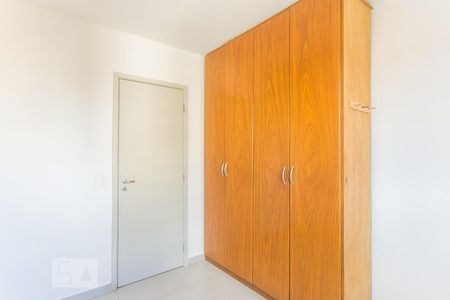 Quarto 1 de apartamento para alugar com 2 quartos, 46m² em Vila Gomes, São Paulo