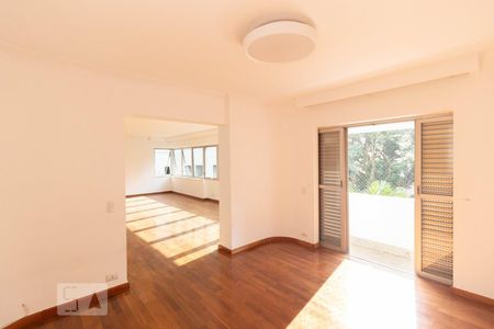 Sala de apartamento para alugar com 4 quartos, 225m² em Jardim Paulista, São Paulo