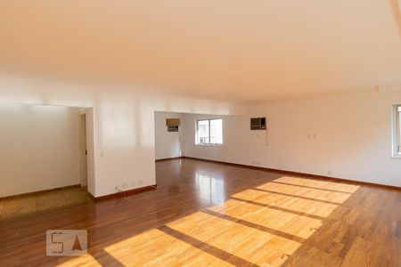 Sala de apartamento para alugar com 4 quartos, 225m² em Jardim Paulista, São Paulo