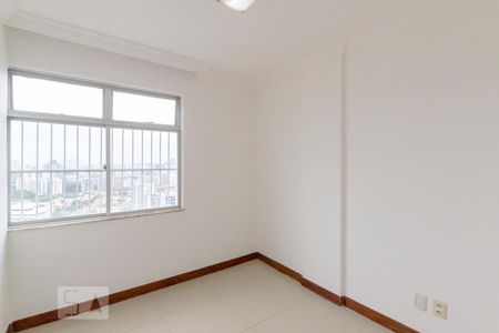 Quarto 1 de apartamento para alugar com 2 quartos, 70m² em Pituba, Salvador