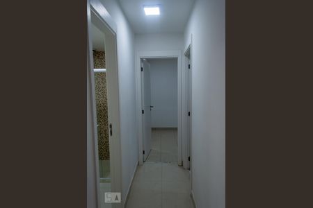 Corredor de apartamento para alugar com 2 quartos, 61m² em Anil, Rio de Janeiro