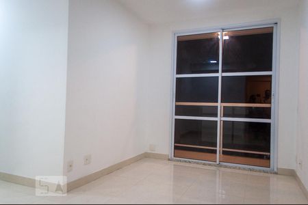 Sala de apartamento para alugar com 2 quartos, 61m² em Anil, Rio de Janeiro