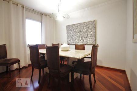 Sala de jantar de apartamento à venda com 4 quartos, 371m² em Vila Suzana, São Paulo