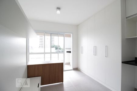 Sala e Quarto  de kitnet/studio para alugar com 1 quarto, 25m² em Indianópolis, São Paulo