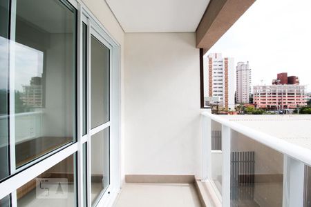 Varanda  de kitnet/studio para alugar com 1 quarto, 25m² em Indianópolis, São Paulo