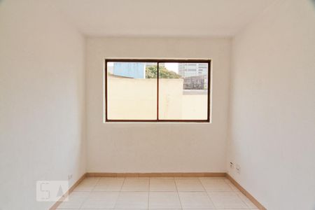 Sala de apartamento para alugar com 2 quartos, 63m² em Vila Ester (zona Norte), São Paulo